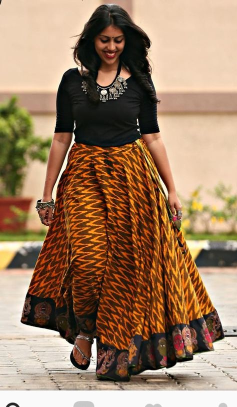 Skirt And Top Indian, Long Skirt Top Designs, Simple Kurta, Long Skirt And Top, Kalamkari Dresses, Ikkat Dresses, Indian Skirt, Long Frock, Ikat Dress