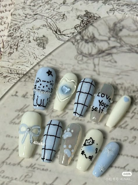 Txt Nails, Stripes Nails, 15 Nails, Summer Dress Vintage, Vintage Floral Print Dress, On Tattoo, Kutek Disney, Fake Nails Designs, Hello Nails