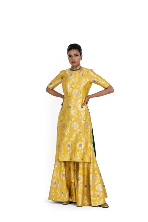 Brocade Kurta, Yellow Kurta, Raw Mango, Mango Dress, Indo Western Dress, Traditional Indian Outfits, Bandhani Saree, Western Dress, Fashion Design Dress