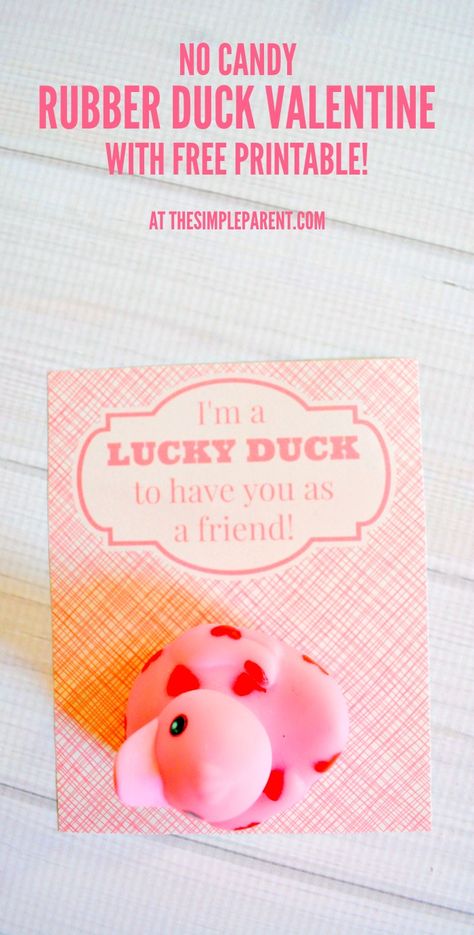 This rubber duck Valentine idea is a no candy valentine with a free printable to make it easy! Rubber Duck Valentine, Diy Box Spring, No Candy Valentines, Duck Valentine, Free Valentines Day Cards, Candy Free Valentines, Valentines Ideas For Him, Candy Valentines, Lucky Duck