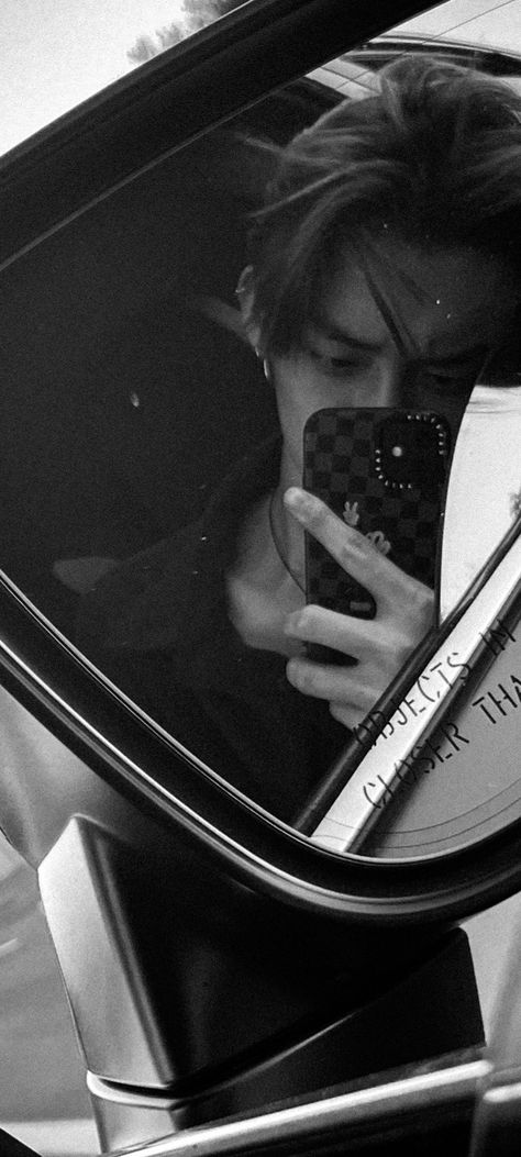 Yeonjun Wallpaper, Wallpaper Black And White, Choi Yeonjun, Wallpaper Black, Black And White, On Twitter, Twitter, White, Black