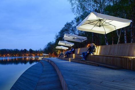 Redevelopment Of The East Side Paprocany Lake Shore In Tychy - Picture gallery Lake Landscape Architecture, South Beach Hotels, Architecture Elevation, Medieval Village, Lake Shore, Urban Furniture, Street Furniture, Contemporary Landscape, Hotels Design