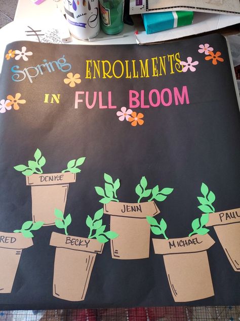 Spring enrollment board, fun ways to track work enrollments, tracking with additional flower stickers. Enrollment Board Ideas, Tracking Board Ideas Work, Progress Tracking Bulletin Board, Sales Goal Board, Goal Tracker Board, Work Bulletin Boards, Goal Board, Flower Stickers, Signature Ideas