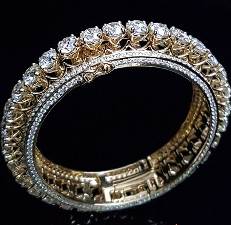 Dimond Bangal, Pacheli Bangle Diamond, Diamond Bangles Bracelet Unique, Dimond Bengal, Diamond Bracelets Wedding, Kada Bangles, Diamond Bangles, Diamond Bracelet Design, Diamond Pendants Designs