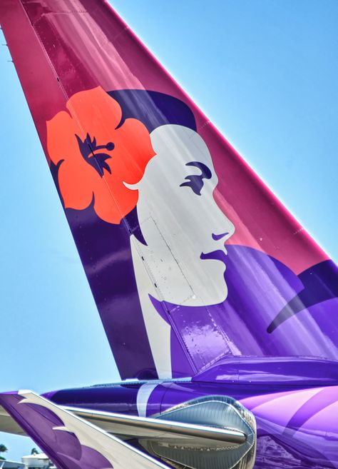 The distinctive tail logo of Hawaiian Airlines (HAL), Pualani -- "flower of the sky" Hawaiian Airlines, Aloha Hawaii, Commercial Aircraft, Civil Aviation, Nose Art, Aviation Art, Hawaiian Style, Hawaiian Islands, Big Island