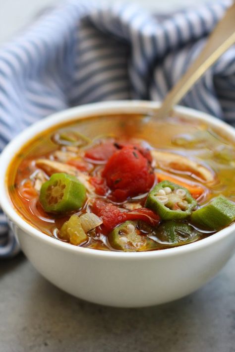 Mom's Chicken Gumbo Soup recipe is a hearty and heart warming meal that fights off winter colds and flues. Made with okra, chunky chicken and rice. This soup brings back sweet memories of childhood. Chicken Gumbo Soup Recipe, Gumbo Soup Recipe, Chicken Gumbo Soup, Bisque Soup Recipes, Pinto Bean Soup, Gumbo File, Gumbo Soup, Chicken Gumbo, Bbq Recipe