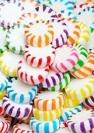 Colorful peppermint candy colorful food candy yummy peppermints peppermint candy Rainbow Candy Buffet, Starlight Mints, Unicorn Food, I Want Candy, Rainbow Candy, Taste The Rainbow, Colors Of The Rainbow, Colorful Candy, Color My World