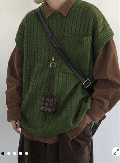 Street Preppy, Cable Knit Sweater Vest, Academia Outfits, Preppy Vintage, Knit Sweater Vest, Streetwear Men Outfits, Swaggy Outfits, Sweaters Online, Cable Knit Sweater