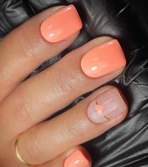 Gelish Nails Colors Summer 2024, Short Biab Nail Designs Summer, Cute Peach Nails, Short Nail Designs Square, Clean Summer Nails, Peach Nails With Designs, Summer Coral Nails, Opi Polish Colors, Vaca Nails