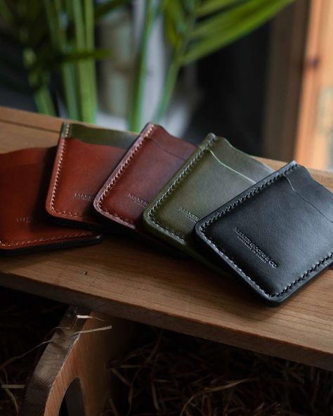 Looking for a minimalist wallet for your Everyday Carry? Look no more…Our new Wallet is available on our Etsy store! Available in 5 colours. Link in our Bio. • Full Grain Veg Tan Leather (Very Durable) • Hand Stitched for a long life • Handcrafted by hand • Hold up to 5 cards + Cash • Made to order, so every wallet is personal • Embossed with our Minimal Logo • Minimalist Design • Shipped in 100% Recyclable Packaging Leather by @aleatherstore #minimalistwallet #madeinengland #slimwall... Logo Minimalist Design, Wallet Photography, Hand Hold, Logo Minimalist, Recyclable Packaging, Veg Tan Leather, Minimalist Wallet, Minimal Logo, Everyday Carry