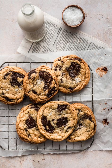 Popular Healthy Recipes, Eggless Chocolate Chip Cookies, Giant Chocolate Chip Cookie, Giant Chocolate, Vegan Chocolate Chip Cookies, Perfect Chocolate Chip Cookies, Healthy Peanut Butter, Cookie Calories, Chocolate Chunk Cookies