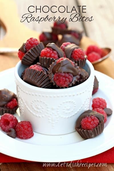 Raspberry Bites, Chocolate Fantasy, Raspberry Recipes, Dessert Aux Fruits, Chocolate Craving, Chocolate Raspberry, Easy Chocolate, Dish Recipes, Sweets Treats