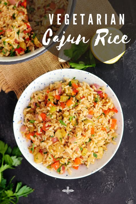 Vegetarian Cajun, Cajun Dirty Rice Recipe, Cajun Dirty Rice, Rice With Vegetables, Pot Bread, Cajun Rice, Dirty Rice Recipe, Meatless Dishes, Dirty Rice