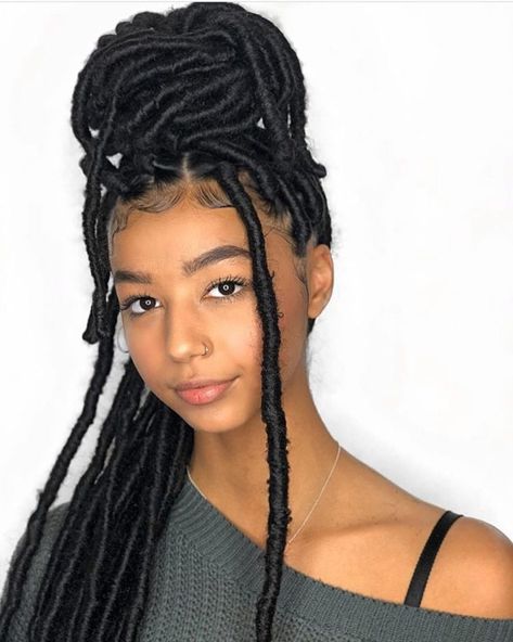 Faux Locs Goddess, Meagan Good, Faux Locs Hairstyles, Box Braids Hairstyles For Black Women, Chic Hairstyles, Braided Hairstyles For Black Women, Trending Hairstyles, Locs Hairstyles, Braids Wig