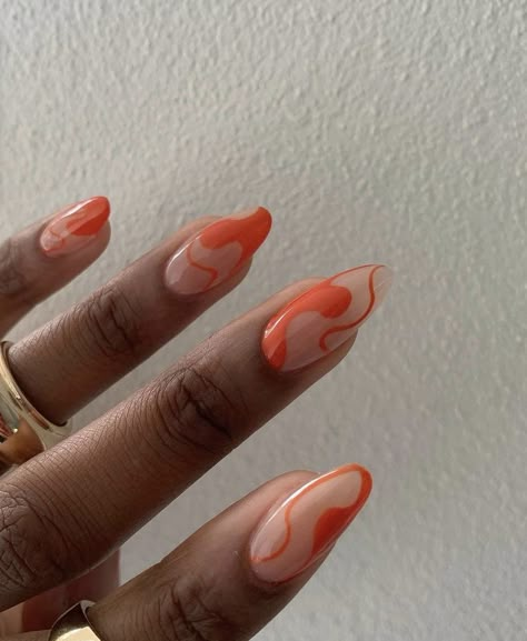 Groovy Swirls, Natrual Nails, Oval Nails Designs, Swirl Nail Art, Edgy Nails, Cute Gel Nails, Festival Nails, Get Nails, Oval Nails