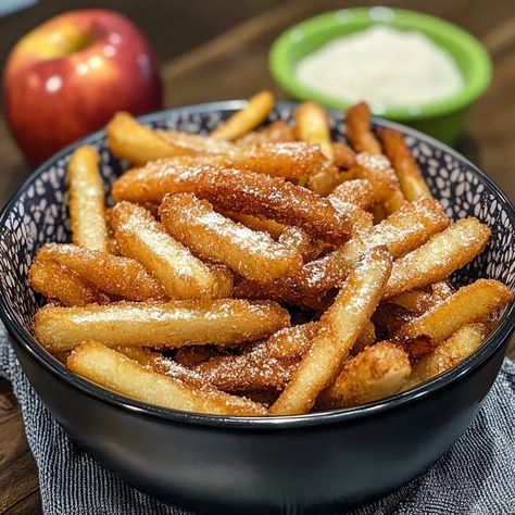 Crispy Air Fryer Apple Fries – PHUIIS BLOG Air Fryer Apple Fries Healthy, Air Fryer Apple Fries, Apple Fries, Peri Peri, Fried Apples, French Fry, Food Stuff, Fryer Recipes, Heart Healthy