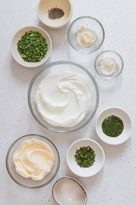 Healthy Ranch Dip With Greek Yogurt Greek Yogurt Dip Recipes, Ranch Dip With Greek Yogurt, Yogurt Dip Recipes, Ranch Greek Yogurt, Healthy Ranch Dip, Dip With Greek Yogurt, Greek Yogurt Ranch Dip, Healthy Ranch, Greek Yogurt Dip