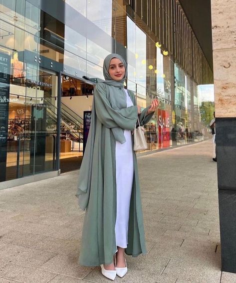 Hijabi Mode, Hijab Stile, Abaya Outfit, Moslem Fashion, Hijab Abaya, Hijabi Fits, Stile Hijab, Blouse Casual Fashion, Eid Outfits