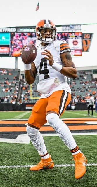 Cleveland Wallpaper, Odell Beckham Jr Cleveland Browns, Cleveland Browns Sublimation, Nfl Uniforms, Cleveland Browns History, Deshaun Watson, Cleveland Browns Football, Browns Football, Navy Uniforms