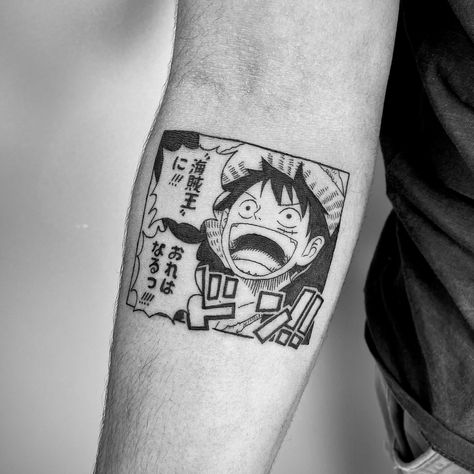 One Piece Matching Tattoo Ideas, Luffy And Ace Tattoo, Manga Tattoo Ideas, Panama Tattoo, One Piece Tattoo, Panel Manga, Frame Tattoo, Partner Tattoos, Ace Tattoo