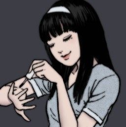 Junji Ito - Tomie Junji Ito Tomie, Tomie Kawakami, Tomie Junji Ito, Junji Ito Collection, Junji Ito, Pfp Ideas, Profile Pics, A Drawing, Korean Beauty