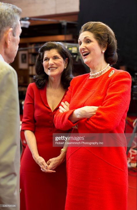 Luci Baines Johnson with her older sister Lynda Bird Johnson Robb Friends Come And Go, Sister Act, Lady Bird Johnson, Older Sister, Lady Bird, Saree