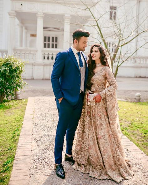 Walima Photoshoot, Pakistani Wedding Couple, Couple Wedding Dress Pakistani, Minahil Ali Wattoo, Walima Couple, Walima Couple Photoshoot, Pakistani Bridal And Groom Photoshoot, Walima Couple Dressing Pakistani, Pakistani Couple Photography