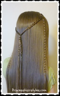 70s Hair Braids, 1970s Braids, 70s Braids Hairstyles, Choir Hairstyles, 70s Braids, Spain Hairstyles, 70's Hairstyles, Braided Long Hair, 70s Hairstyles For Long Hair