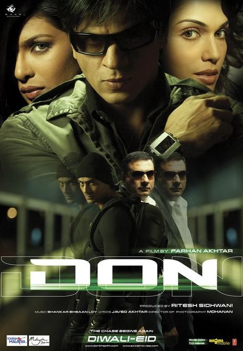 Don (2006) Isha Koppikar, Free Bollywood Movies, Farhan Akhtar, Arjun Rampal, Shah Rukh Khan Movies, Srk Movies, Best Bollywood Movies, Bollywood Posters, Bollywood Cinema