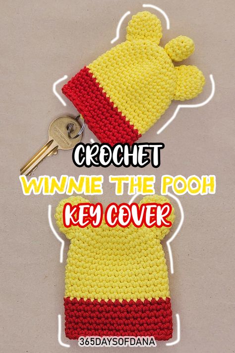 A detailed crochet tutorial for a Winnie the Pooh key cover. Great for beginners. Crochet Key Holder Pattern, Crochet Key Fob Holder, Crochet Key Cozy Pattern Free, Crochet Key Fob Cover, Crochet Car Key Cover, Crochet Key Holder Pattern Free, Crochet Key Cover Free Pattern, Key Cover Crochet, Crochet Key Holder