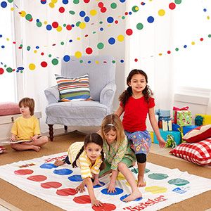 I truly might have to do this for someone's 7th birthday :-) Twister Game Ideas, Twister Party, Necker Cube, 60's Party, Twister Game, Board Game Party, Clutter Free Classroom, Game Night Parties, Circle Garland