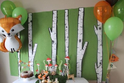 Shower Backdrop Ideas, Baby Shower Backdrop Ideas, Woodland Theme Baby, Forest Baby Showers, Forest Birthday, Fox Baby Shower, Woodland Birthday Party, Forest Baby, Baby Shower Woodland Theme