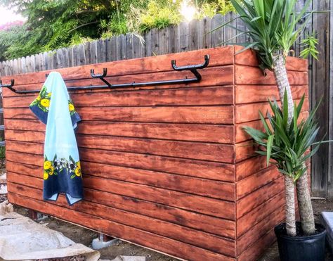 Outdoor DIY Pool pump wall cover using wood paneling , copper to make towel rack and solar panel lights Pool Pump Cover Ideas, Pump Cover Ideas, Pool Pump Cover, Pool Equipment Cover, Fence Around Pool, Pool Equipment Enclosure, Landscaping Around Pool, Pool Shed, Living Pool