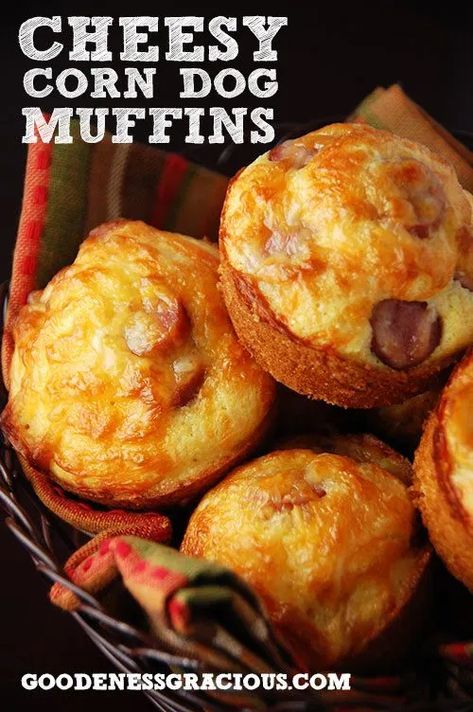 Cheesy Corn Dog Muffins Dog Muffins, Corn Dog Muffins, Corndog Recipe, Cheesy Corn, Kid Meals, Tin Recipes, Corn Dog, Muffin Tin Recipes, Kid Snacks