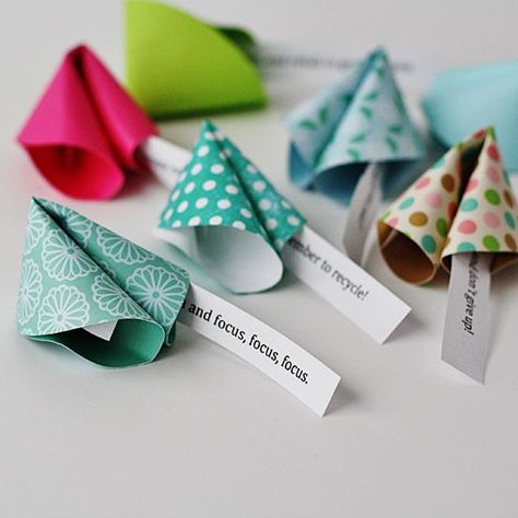 Paper fortune cookie messages are perfect for New Year's, birthday parties, Valentine's Day & other holidays. Paper fortune cookie messages are fun to make! Winter Luminaries, Cd Coasters, Fortune Cookie Messages, Pinecone Candle, New Year's Eve Crafts, Snowy Pinecone, Owl Craft, Ornaments Crafts, Staff Morale