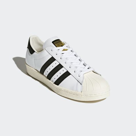 Superstar 80s Shoes White 10 Style Vintage Outfits, Adidas Superstar 80s, 80s Shoes, 80s Outfits, Superstar Shoes, Superstars Shoes, Shoes And Sandals, Black Gums, 80s Style