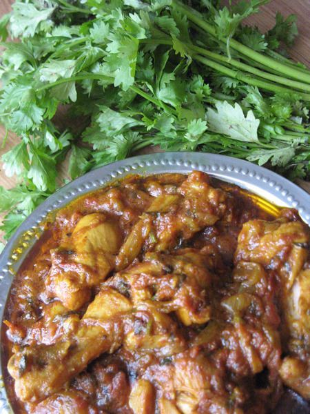 Kenyans love chicken. After living in Kenya for a while I have fallen in love for this particular dish because of the very basic ingredients being used in this dish and yet tastes very good.This is my husband's favorite dish too. This chicken is well served with chapati, rice or Ugali(maize meal) in Kenya. It is very easy to prepare but involves very slow cooking. Kenyan Food, African Cooking, Nigerian Food, Fallen In Love, Chicken Stew, Chapati, Caribbean Recipes, Slow Cooking, Maize