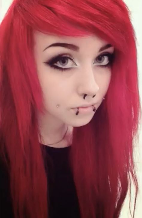 2010s Emo Makeup, Pink Scene Makeup, Scene Makeup Looks 2000s, Scenemo Makeup, Scene Emo Makeup, 2000s Makeup Tutorial, Scene Kid Makeup, Scene Makeup 2007, 2005 Makeup