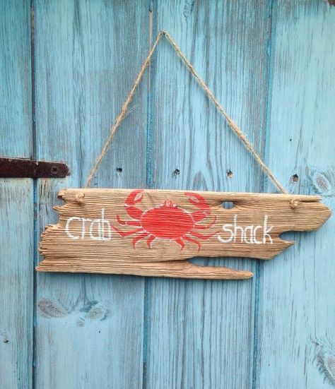 Seahorse Crafts, Crab Sign, Driftwood Signs, Shabby Chic Signs, Crab Shack, Shabby Chick, Cottage By The Sea, Beach Shack, Seahorses