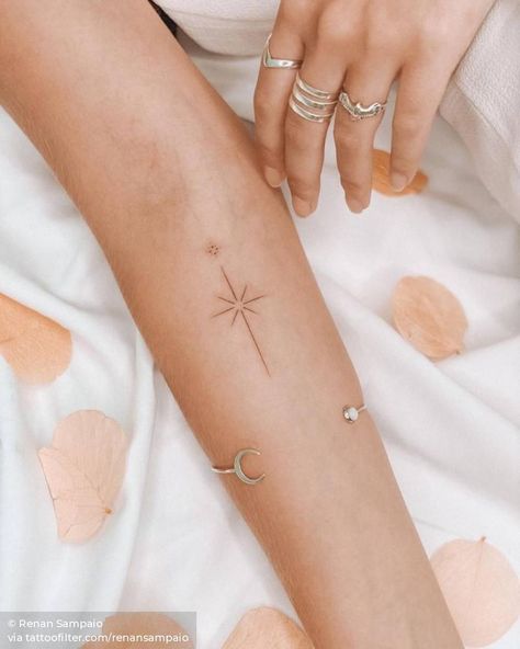 220+ Delicate Fine Line Tattoos Designs and Ideas (2022) - TattoosBoyGirl Star Tattoo On Shoulder, Star Tattoo On Wrist, North Star Tattoos, Star Tattoos For Men, Shooting Star Tattoo, Small Star Tattoos, Unalome Tattoo, Star Tattoo Designs, Tattoos For Women Half Sleeve