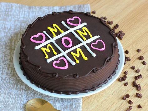 Mothers Day Chocolate Cake in Noida Mothers Day Chocolates, Birthday Cake For Mom, Chocolate Cake Designs, Dad Birthday Cakes, Online Cake Delivery, Fathers Day Cake, Mothers Day Cake, Cake Decorating Designs, Cake Delivery