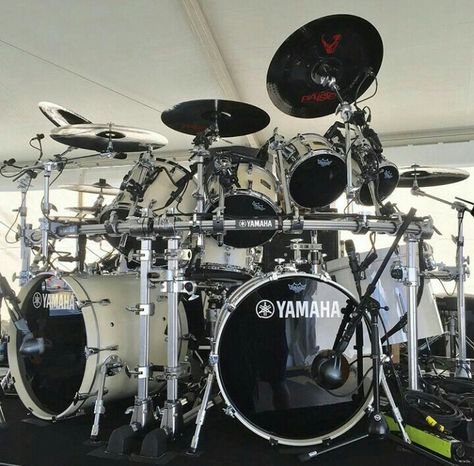 Yamaha Music Mood Board, Yamaha Drum Sets, Double Bass Drum Set, Drum Cage, Drums Girl, Drums Artwork, Yamaha Drums, Drum Band, Drum Sets