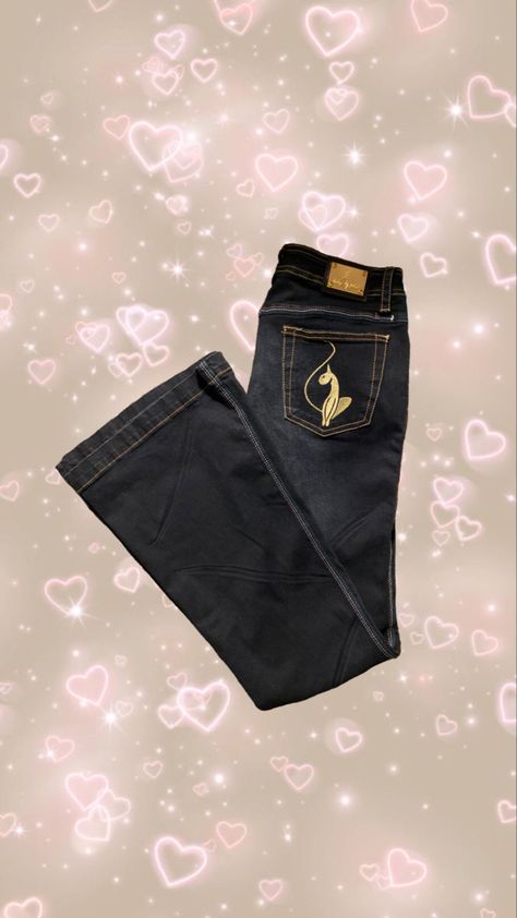 Baby Phat 2000s Aesthetic, Baby Phat Outfits, Baby Phat 2000s, Baby Phat Clothes, Mcbling Aesthetic, 2000s Fashion Aesthetic, Baby Phat Jeans, 90s 2000s Fashion, Y2k Fits