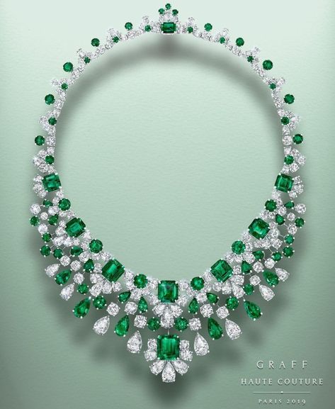 Graff Jewelry, Graff Diamonds, Bridal Diamond Necklace, Necklace Emerald, Paris Haute Couture, Jewellery Design Sketches, Model Shoes, Diamond Jewelry Designs, Business Degree