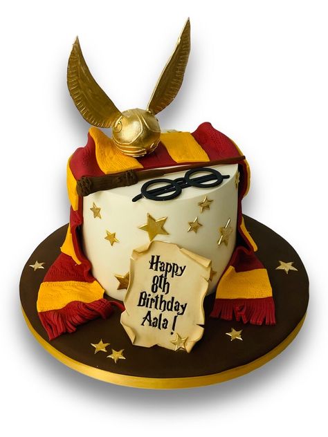 Tort Harry Potter, Harry Potter Desserts, Gateau Harry Potter, Harry Potter Theme Birthday, Harry Potter Birthday Cake, Harry Potter Bday, Harry Potter Baby Shower, Harry Potter Theme Party, Harry Potter Food