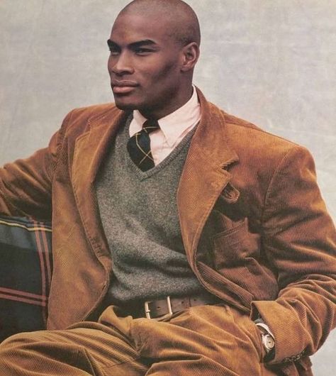 CAST & LANE on Instagram: “#menswear #ootdstyle #ootd #fashionphotography #ootdmen #vintagestyle #classicmenswear #moodboard #sartorialist #menfashionpost #stylish…” Office Objects, Motif Soutache, Tyson Beckford, Pietro Boselli, Fashion Models Men, Ivy Style, Ralph Lauren Style, Sharp Dressed Man, Black Man