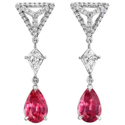 Diamond, Pearl and Antique Dangle Earrings - 6,907 For Sale at 1stdibs Dripping Jewelry, Spinel Earrings, Art Deco Drop Earrings, Pink Diamond Earrings, Pear Shapes, Spinel Jewelry, Yellow Gold Diamond Earrings, Glitter Jewelry, Pink Sapphire Earrings