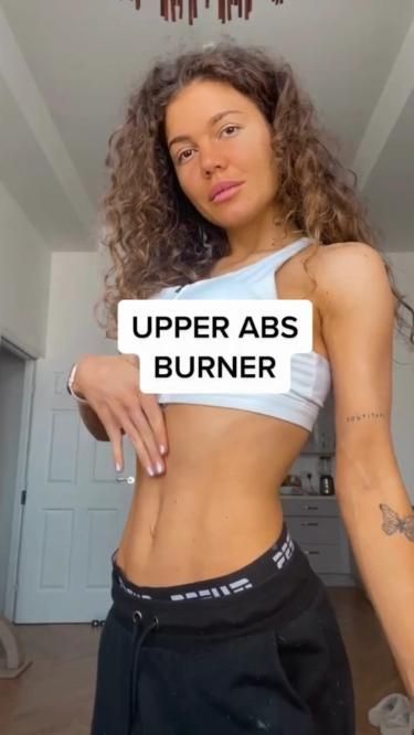 💪 Ready to level up? Tap the link for more! 😃😸🫶🏻 Upper Abs Workout, Upper Ab Workout, Upper Abs, Crunches Workout, Workouts For Women, Workout For Flat Stomach, Abs Challenge, Quick Workout Routine, Lower Abs Workout