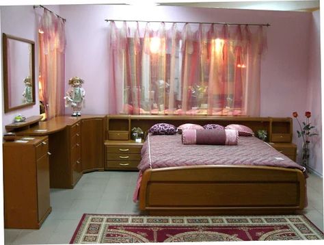 Fotografie Indian Bedroom Design, Kerala Home, Simple Bathroom Designs, Indian Bedroom Decor, Indian Bedroom, Helpful Advice, Indian Living Rooms, Modern Living Room Interior, Simple Interior Design