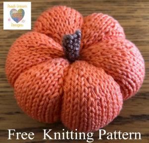 Knitting Pumpkins, Knitted Pumpkin Pattern, Halloween Knitting Patterns Free, Knitting Halloween, Pumpkin Knitting, Knitted Pumpkins, Halloween Knitting Patterns, Knit Pumpkins, Knit Home Decor